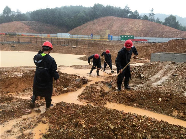 災后清理快速到位，重點項目及時復工——城投集團快速應對災情